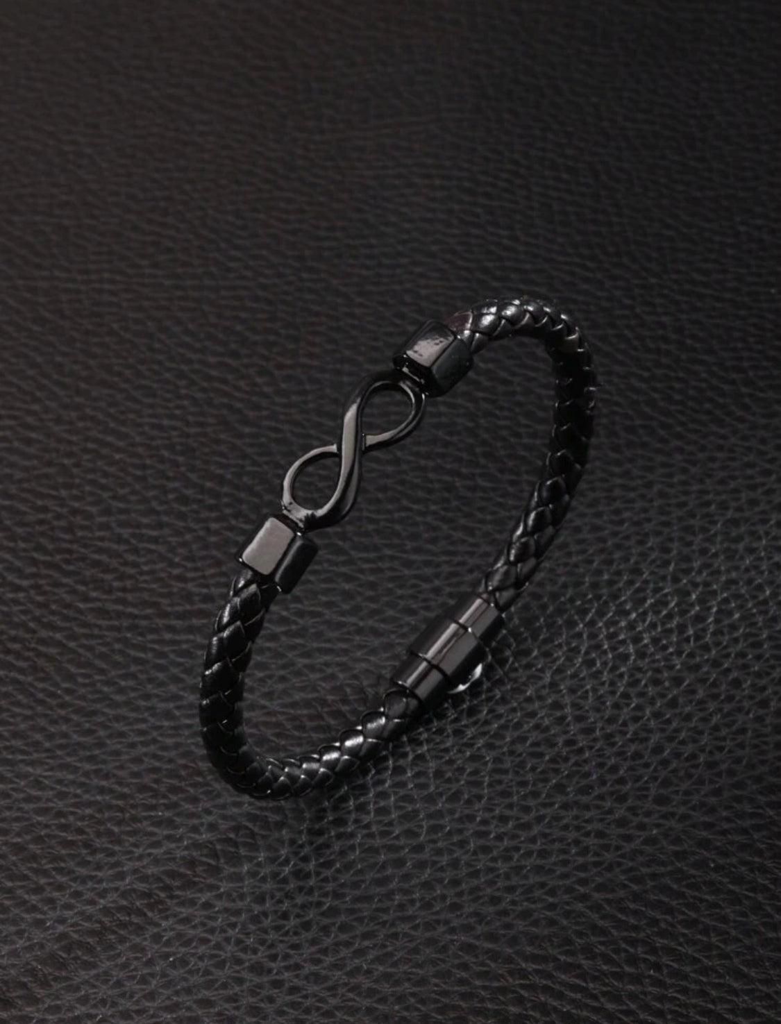 Bracelet en cuir PU et métal avec boucle clip en acier inoxydable