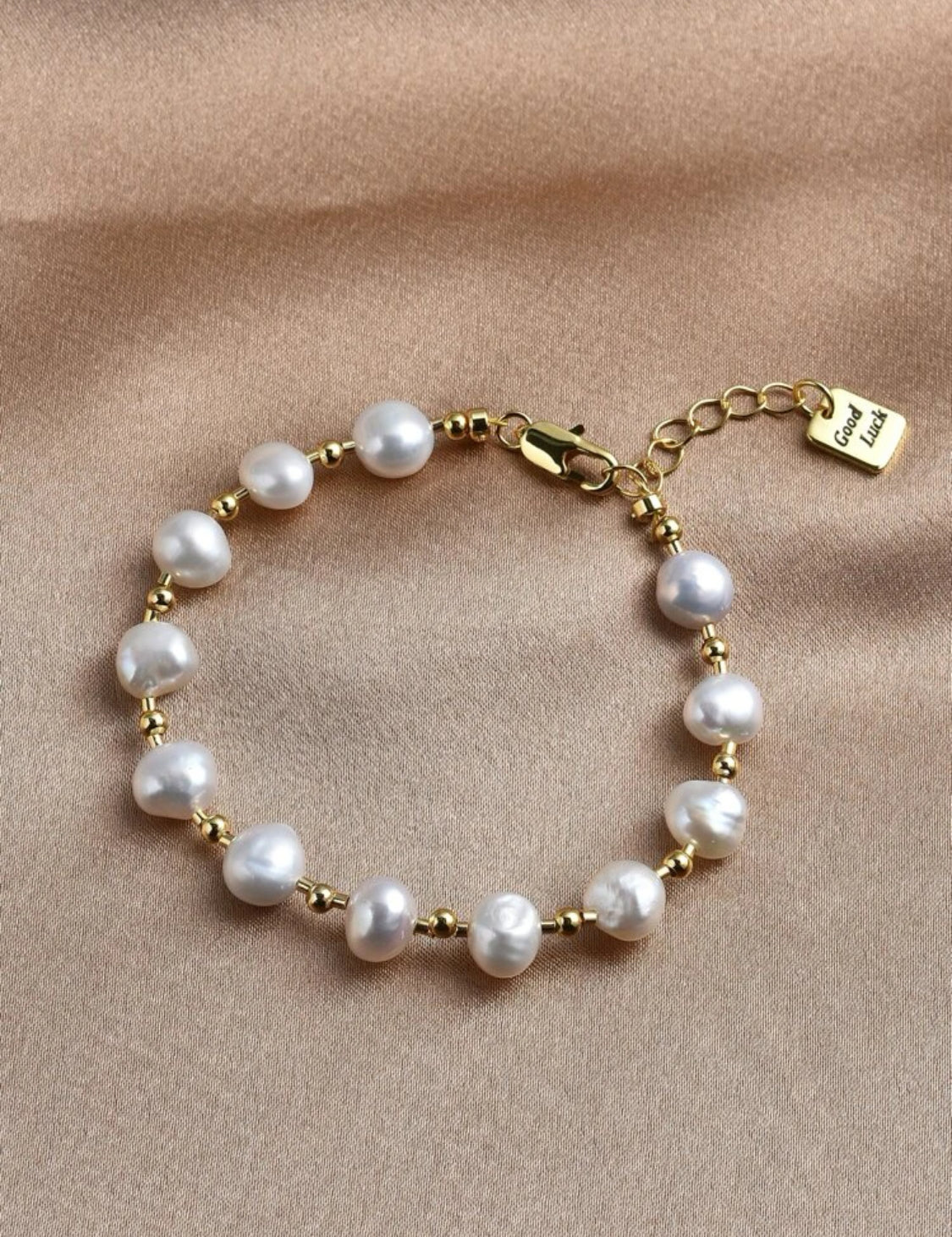 Bracelet perles blanches