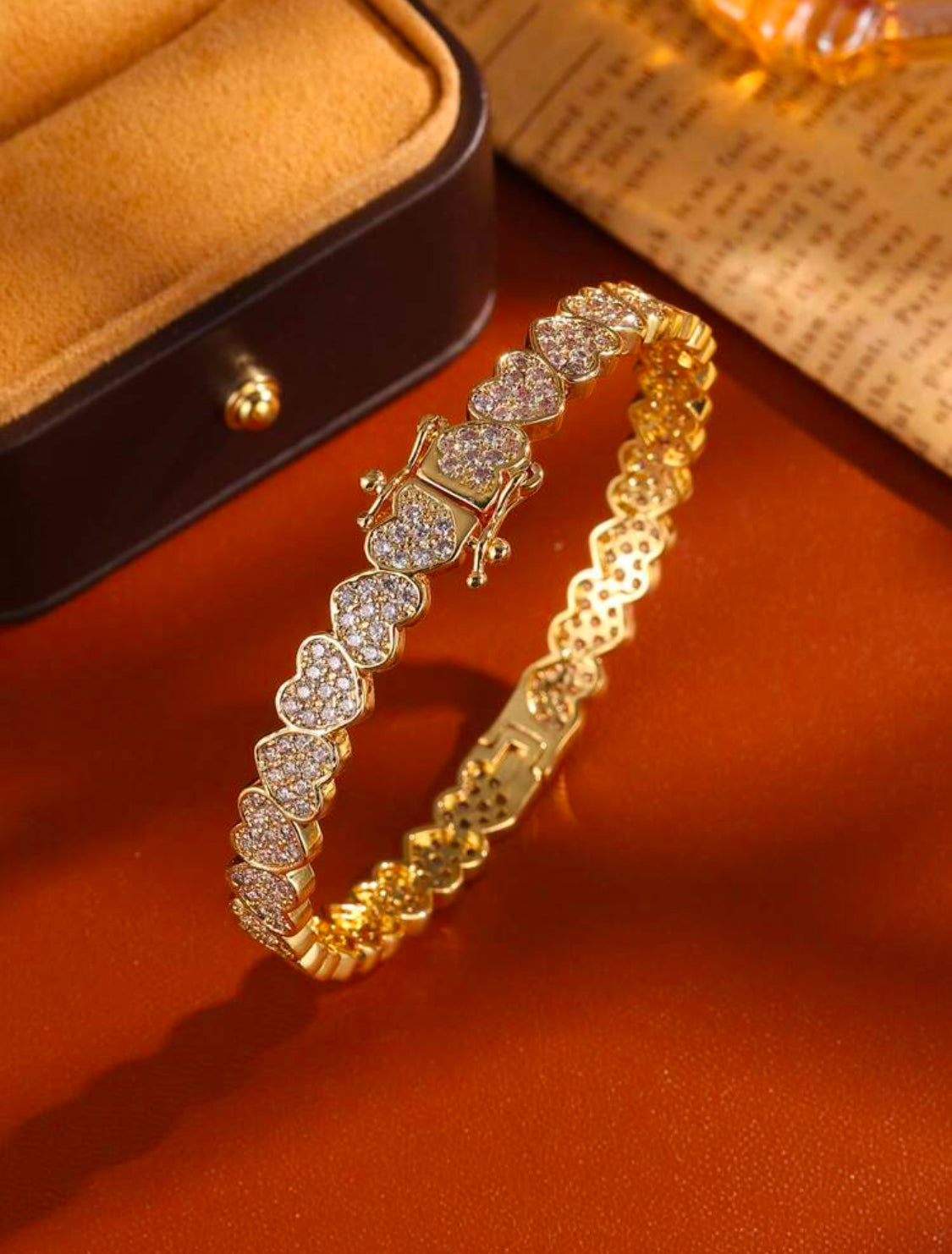 Bracelet Cœurs Dorés Pavés
